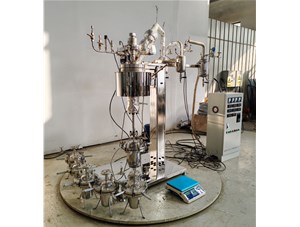 5L高温不锈钢电加热实验釜已完工发往大连